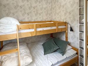 Postel nebo postele na pokoji v ubytování Holiday home SÖLVESBORG XVI