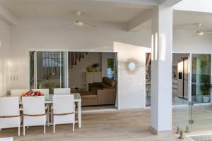 Posezení v ubytování Koh Chang Luxury Pool Villas Premium