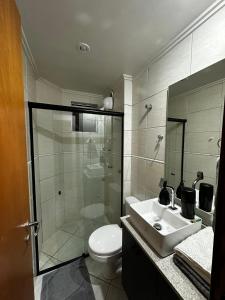 Koupelna v ubytování LOFT no Centro de Cascavel