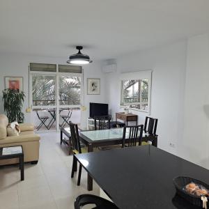 Χώρος καθιστικού στο Apartamento frente a la playa Piso 3