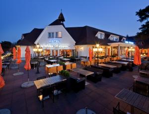 Restaurace v ubytování Van der Valk Hotel Hilversum/ De Witte Bergen