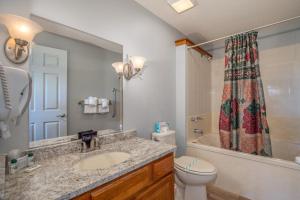 Φωτογραφία από το άλμπουμ του 2BR Village At Indian Point 1004 near SDC-Free Tickets Daily up to $500 σε Μπράνσον +11 φωτογραφίες