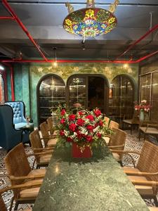 Charmpearl Hotel & Suites的休息区