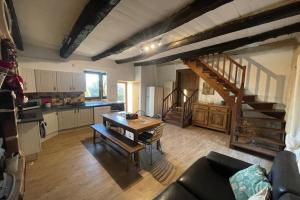 Kuchyň nebo kuchyňský kout v ubytování Warm cottage in Corrèze-formerly TUI Ferienhaus