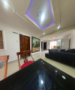 TV a/nebo společenská místnost v ubytování Hostal Viva Mar