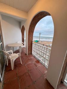 Balkón nebo terasa v ubytování Frente al mar con Balcon la mejor ubicación centro