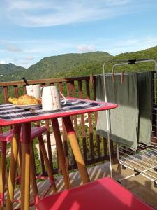 Pogled na planinu ili pogled na planinu iz apartmana