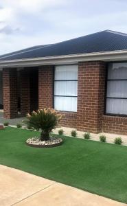 Φωτογραφία από το άλμπουμ του New modern and spacious in a quiet location only 12 min from the city σε Strathfieldsaye