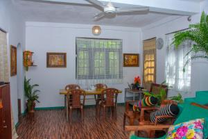 Setusvæði á The Sigiriya Rock Hostel