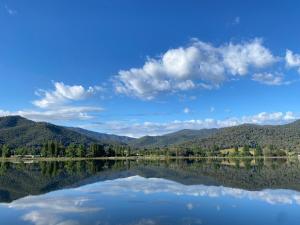 Φυσικό τοπίο κοντά σε αυτή η παραθεριστική κατοικία