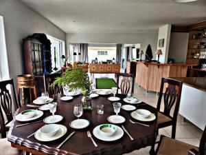Φωτογραφία από το άλμπουμ του Marlyn on Oyster Bay σε Oyster Bay