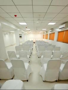 Konferenční prostory v ubytování Hotel Raviraj, Chhatrapati Sambhaji Nagar