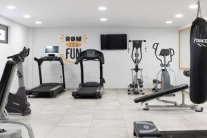 Фитнес-центр и/или тренажеры в Ariadne Beach - Adults Only