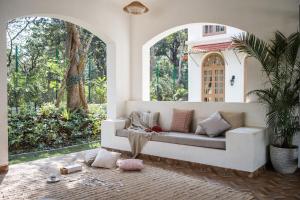 Posezení v ubytování LohonoStays Regato Villa E