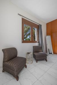 A seating area at Luxury Mansion Rhodes