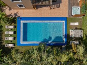 The swimming pool at or close to Luxury Mansion Rhodes
