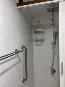 Koupelna v ubytování Kalua Motel + 20 fotografií