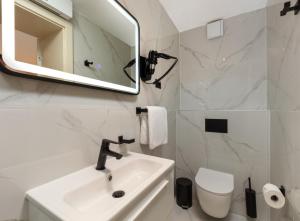 Ванная комната в SeeSea Hotel