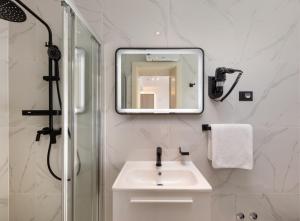 Ванная комната в SeeSea Hotel