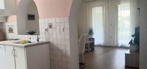 Kuchyň nebo kuchyňský kout v ubytování Apartment Steblaj