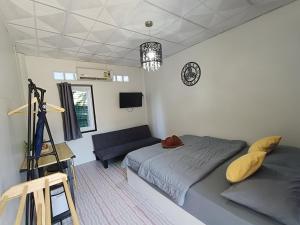 TV a/nebo společenská místnost v ubytování I-Talay Zone Sea
