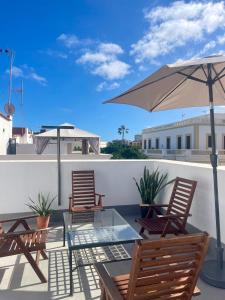 Coliving Villa El Gago的阳台或露台