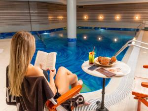 Bassein majutusasutuses Cosmopolitan Hotel & Wellness või selle lähedal