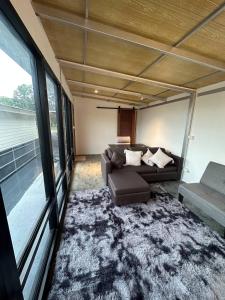 Photo de la galerie de l'établissement 2 - 1000Mbps 1BR Mountain View - Bills Included, à Wok Tum