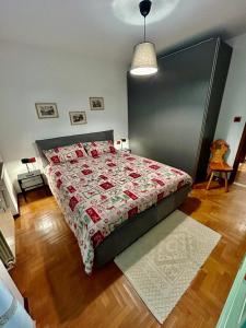 Postel nebo postele na pokoji v ubytování Appartamento sulle piste di Limone
