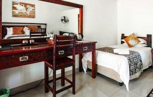 Gallery image of Palm Afrique Lodge in Ghanzi +38 photos