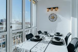 Fotografie z fotogalerie ubytování WELCS DUPLEX 056 EMP frente el Mar v destinaci Empuriabrava