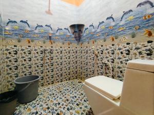 Ένα μπάνιο στο Dhanas Residency Pondicherry