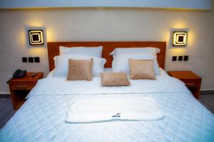 Φωτογραφία από το άλμπουμ του Hôtel L'apéro στο Κοτονού