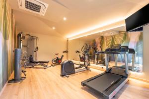 Fitness centrum a/nebo fitness zařízení v ubytování Hotel Huerto del Cura
