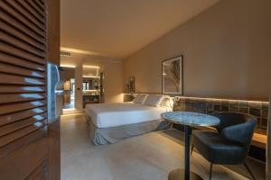 Double Room Oasis 2 (2 Adults)