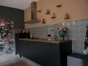 Afbeelding uit fotogalerij van Zevenenvijftig airb&b in Meppel