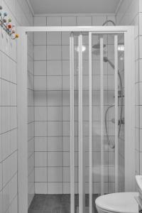 Ένα μπάνιο στο Modern loft apartment in Tromsø City Center +16 φωτογραφίες