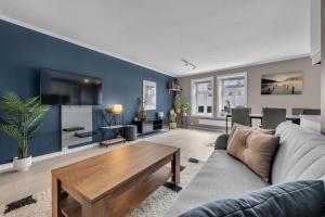 Khu vực ghế ngồi tại Northstay - The Urban Cityscape, Central & Modern, Sleeps 5