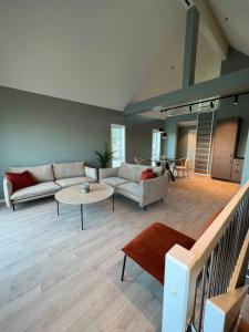 Galeriebild der Unterkunft New fisherman's cottage with spectacular view in Ballstad