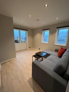 Galeriebild der Unterkunft New fisherman's cottage with spectacular view in Ballstad