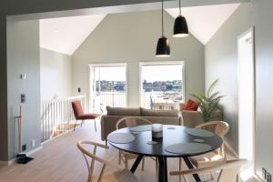 Galeriebild der Unterkunft New fisherman's cottage with spectacular view in Ballstad