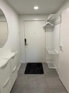 Ένα μπάνιο στο Lofoten Studio Penthouse