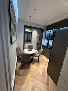 Et opholdsområde på Kvartira + 4 billeder