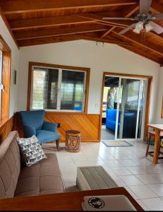 Gallery image of Dove Escapes - One bedroom beach front upper Cabana in Placencia Village