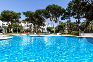 Πισίνα στο ή κοντά στο MARBELLA BANUS SUITES - Playas del Duque Luxury +91 φωτογραφίες