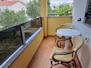 Balkón nebo terasa v ubytování Sunshine Residence Baska 2