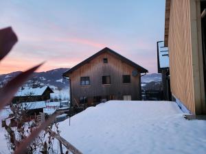 Splošen pogled na gorovje oz. razgled na gore, ki ga ponuja apartma