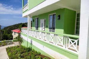 Balkon oz. terasa v nastanitvi Sea and Summit Suite #2