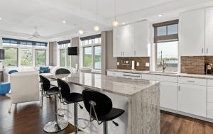 Billede fra billedgalleriet på Luxury Condo Downtown Grand Haven i Grand Haven