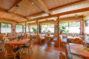 Restaurace v ubytování Hotel Waldhof